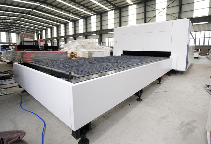 Превью 3 к Лазерный станок для резки листа WATTSAN Нard 2060 14 кВт IPG