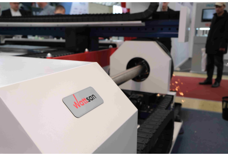 Превью 14 к Лазерный станок по металлу для резки труб WATTSAN 1530S ROTATORY 4000 Вт Maxphotonics