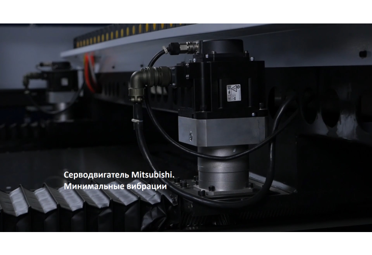 Превью 15 к Лазерный станок по металлу WATTSAN 1530S ROTATORY TABLECHANGE 7000 Вт IPG