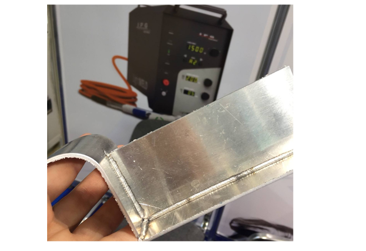 Превью 4 к Система ручной лазерной сварки IPG LightWELD XC с функцией очистки 1500 Вт