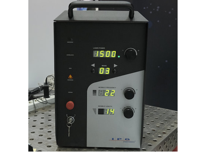 Превью 3 к Система ручной лазерной сварки IPG LightWELD XC с функцией очистки 1500 Вт