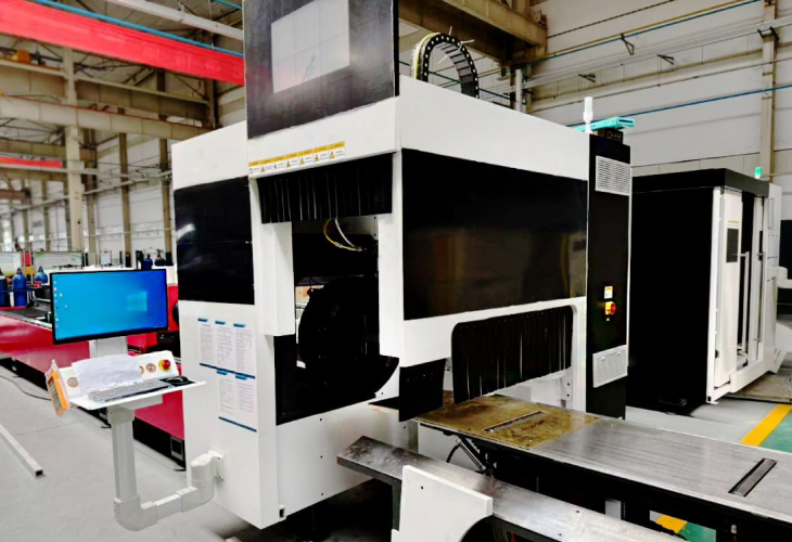 Превью 2 к Лазерный труборез Wattsan Core 6 м 8 кВт IPG