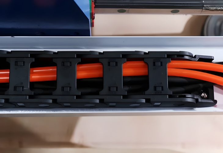 Превью 10 к Фрезерный станок с ЧПУ WATTSAN 0404 MINI по дереву RichAuto