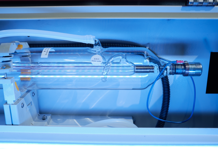 Превью 26 к Лазерный станок  с ЧПУ WATTSAN 6090 ST Статичный стол 80 Вт Reci W2