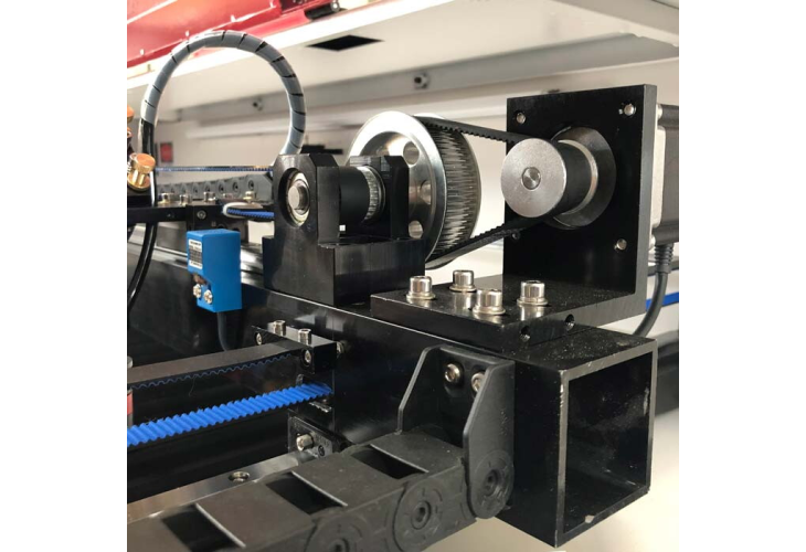 Превью 8 к Лазерный станок ZERDER ACE 1610 110 Вт Reci W4