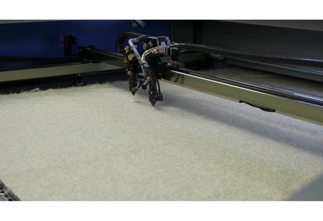 Превью 17 к Лазерный станок Wattsan 1610 conveyer 120 Вт Lasea F4