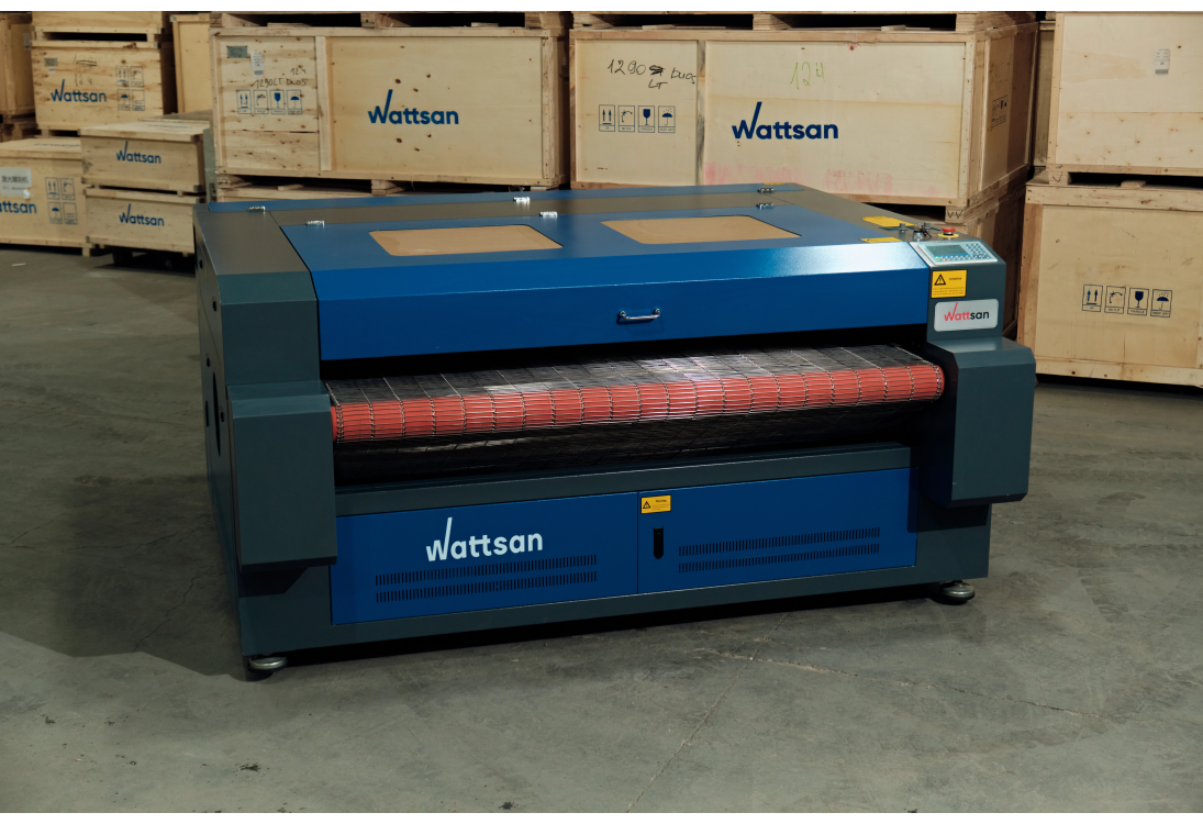 Превью 2 к Лазерный станок Wattsan 1610 conveyer 110 Вт Reci W4
