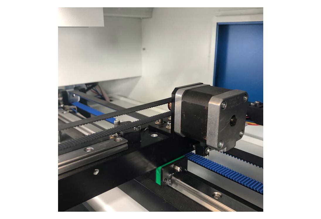 Превью 8 к Лазерный станок ZERDER FLEX 1610 90 Вт Lasea F2