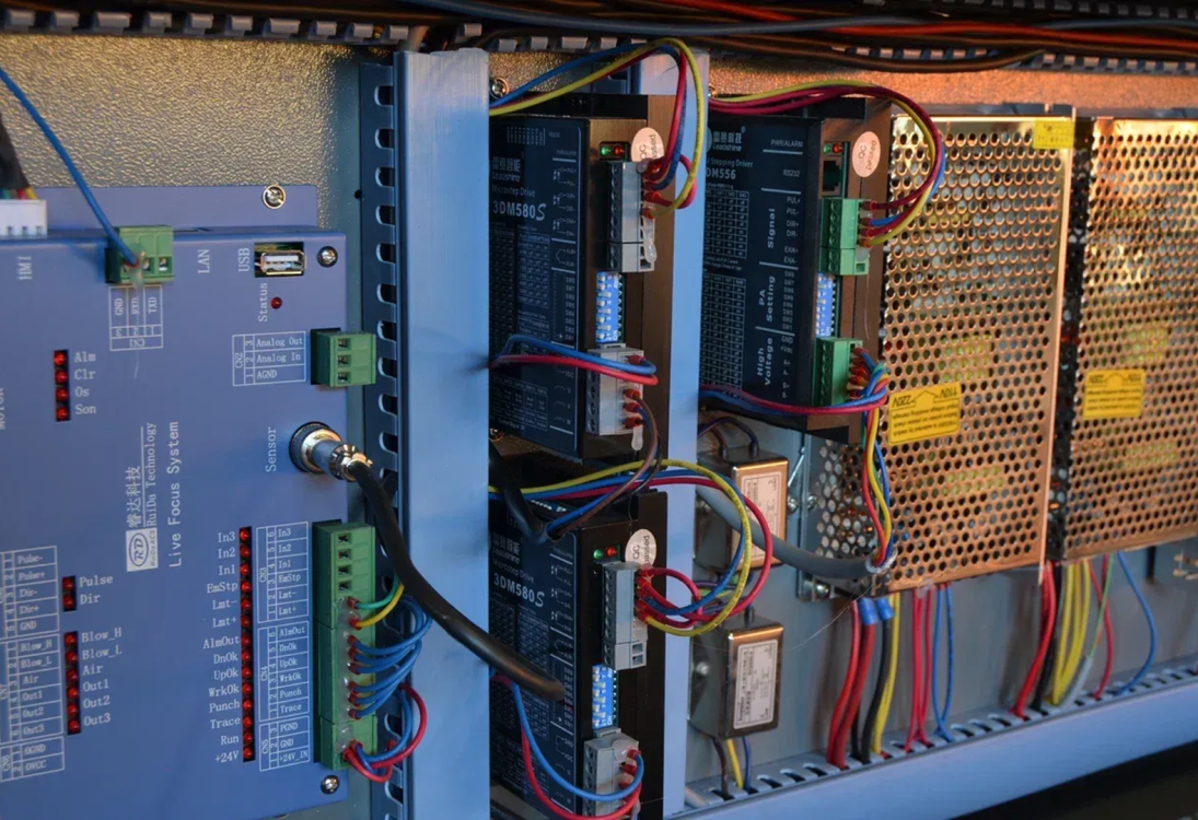 Превью 12 к Лазерный станок WATTSAN NC-С1612 140 Вт Lasea F6