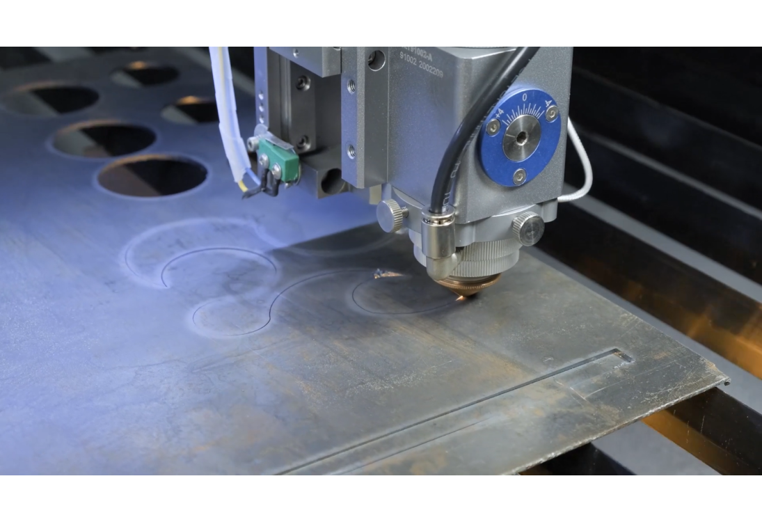 Превью 9 к Лазерный станок WATTSAN NC-С1612 140 Вт Reci W6