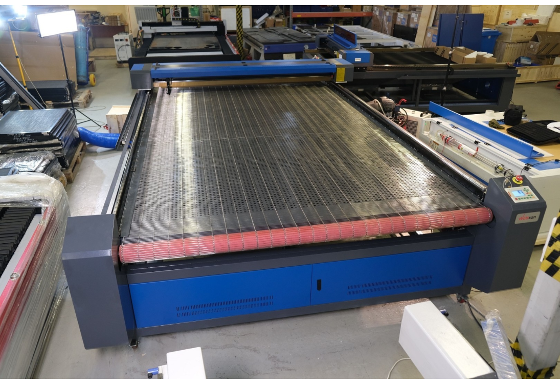 Превью 14 к Лазерный станок WATTSAN 1830 CONVEYER 110 Вт Lasea F4