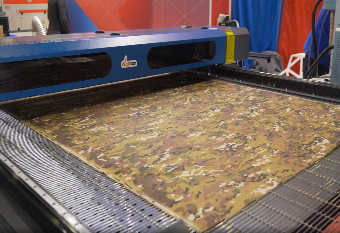 Превью 2 к Лазерный станок WATTSAN 1830 CONVEYER 110 Вт Reci W4