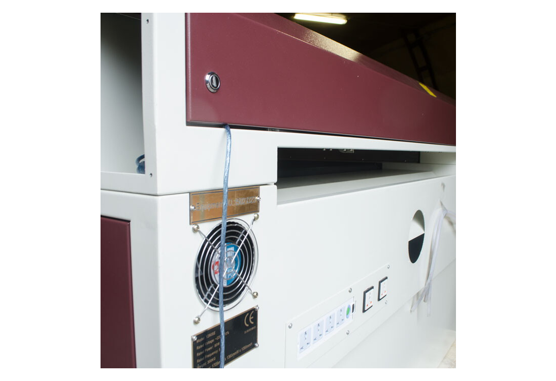 Превью 2 к Лазерный станок RABBIT HX-1290 SE 100 Вт