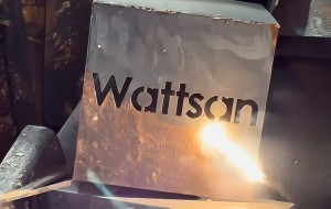 Сравнение аппаратов лазерной очистки с непрерывным и импульсным лазерным источником